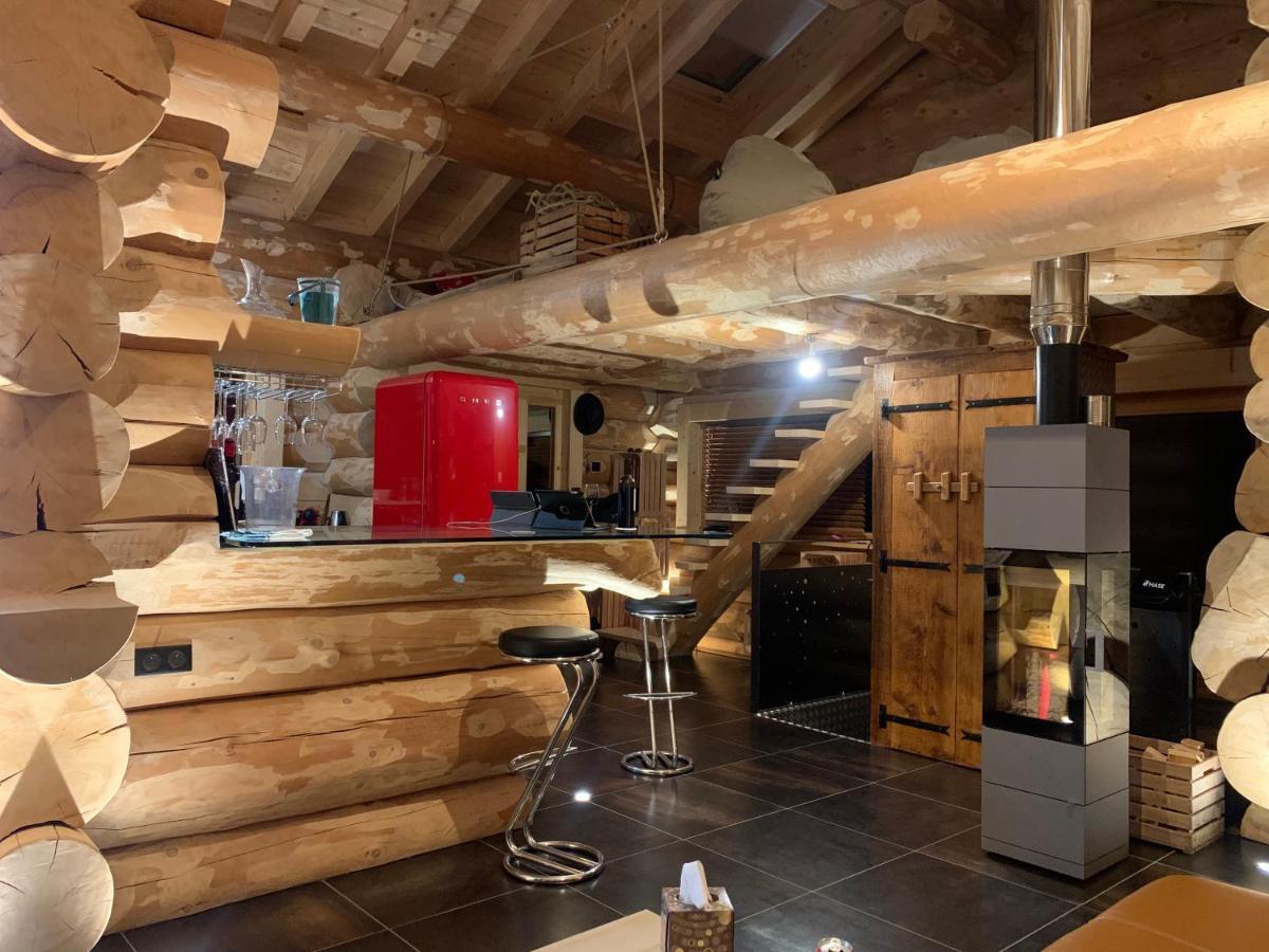 Chalet Anzac Chalet 5 Etoiles En Rondins Tout Neuf Unique Dans Les Aravis Les Villards-sur-Thônes Exterior foto