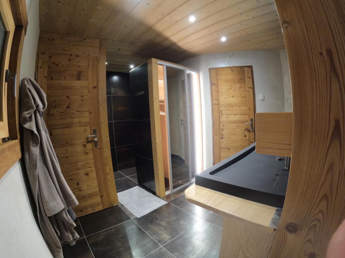 Chalet Anzac Chalet 5 Etoiles En Rondins Tout Neuf Unique Dans Les Aravis Les Villards-sur-Thônes Exterior foto